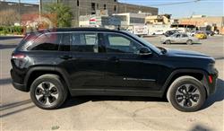 جیپ گراند شیرۆکی